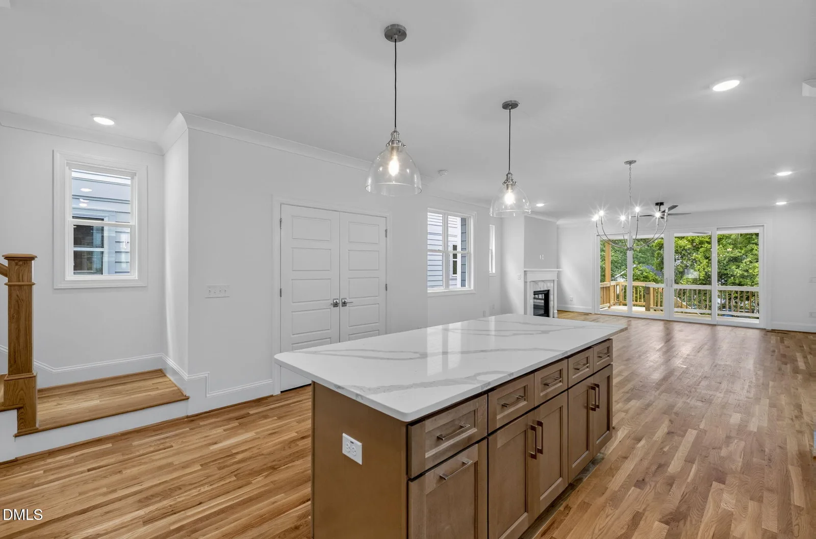 18-web-or-mls-518 Heather Drive - 18