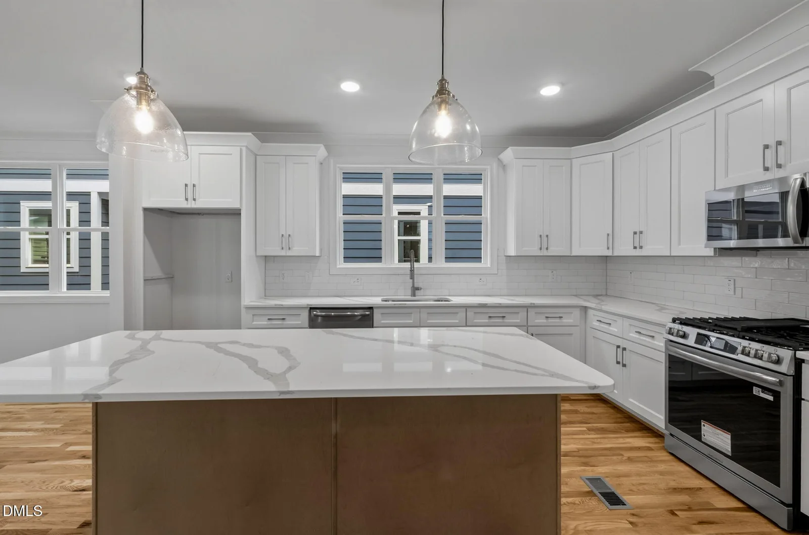 15-web-or-mls-518 Heather Drive - 15