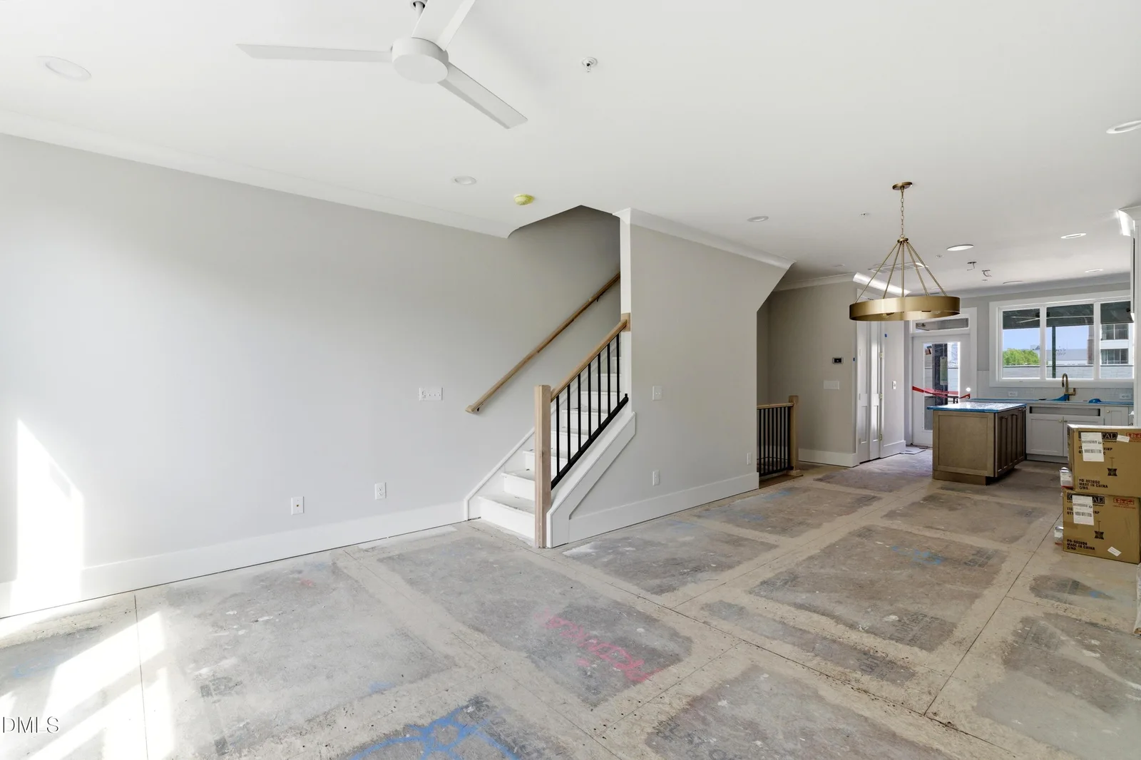 INTERIOR PHOTOS