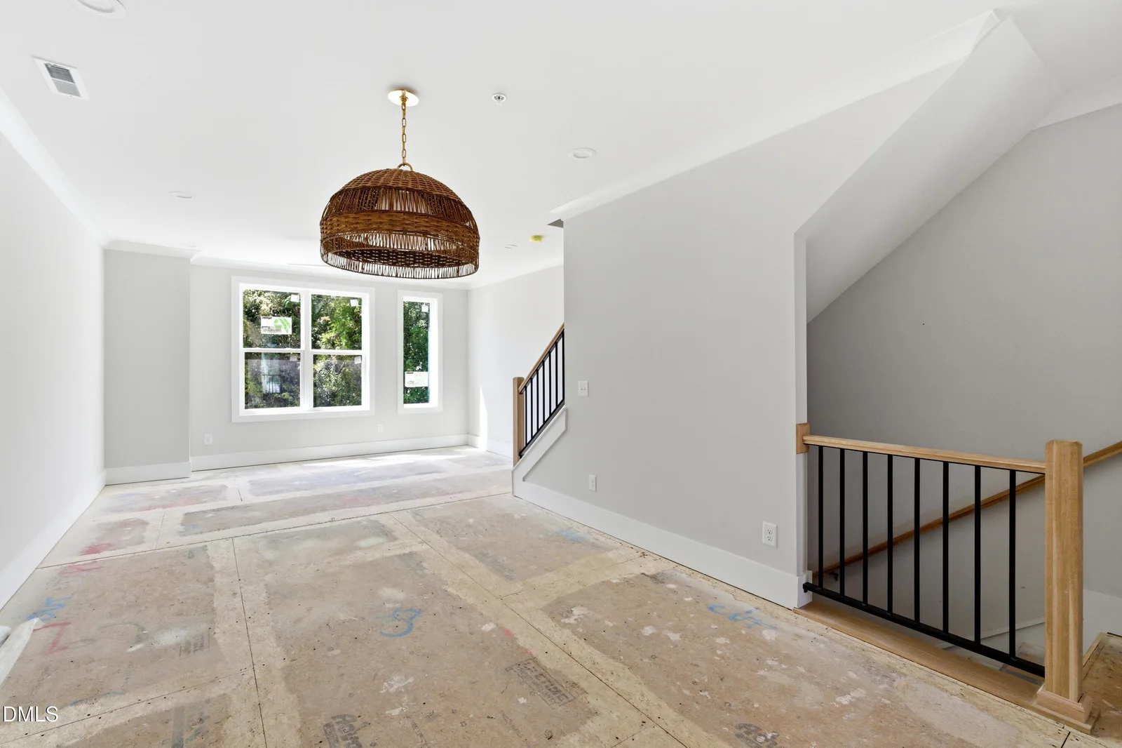 INTERIOR PHOTOS