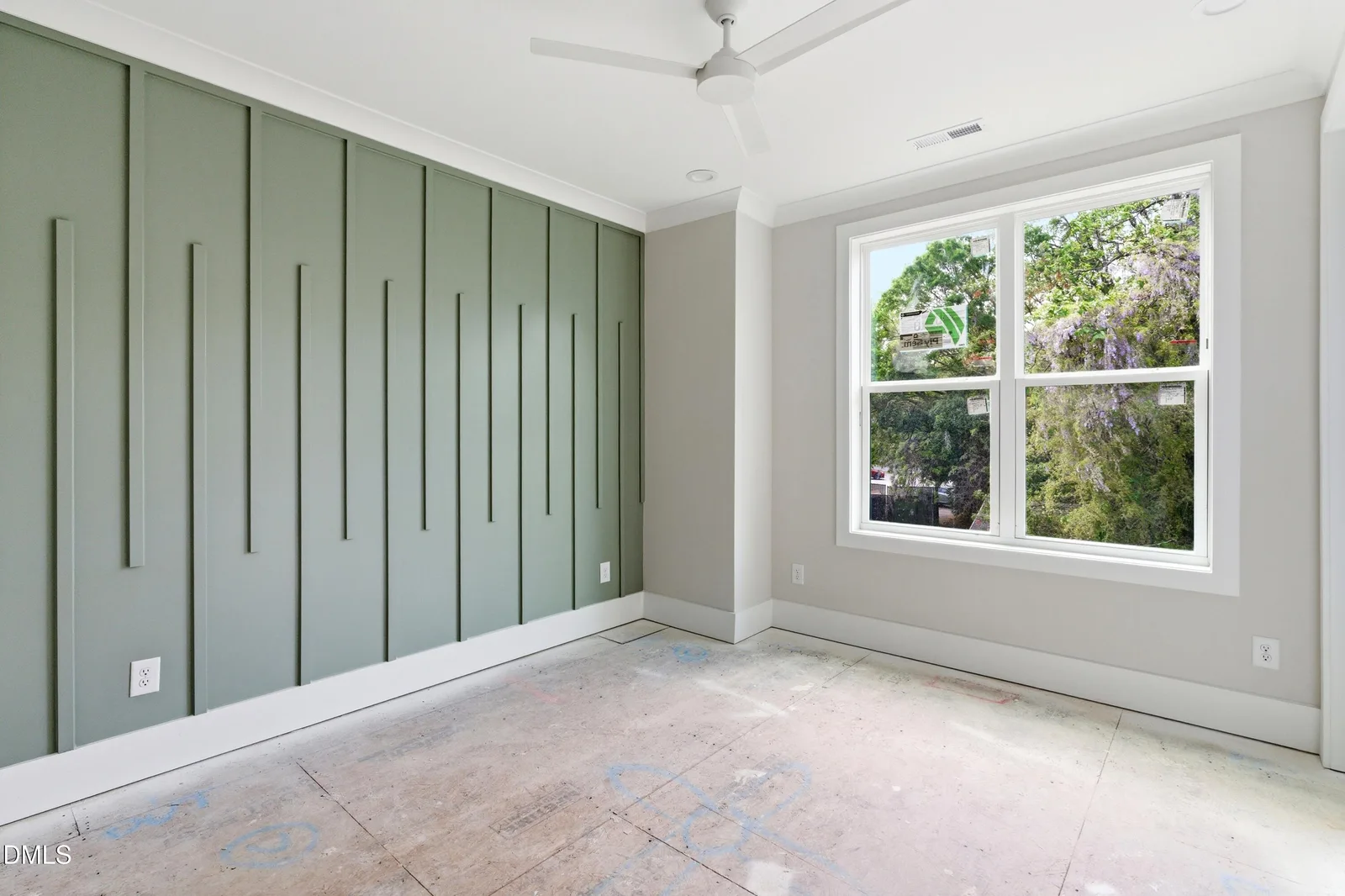 INTERIOR PHOTOS