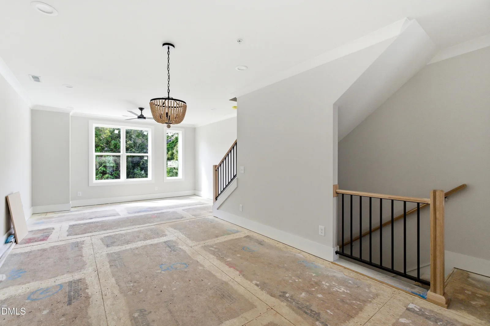 INTERIOR PHOTOS