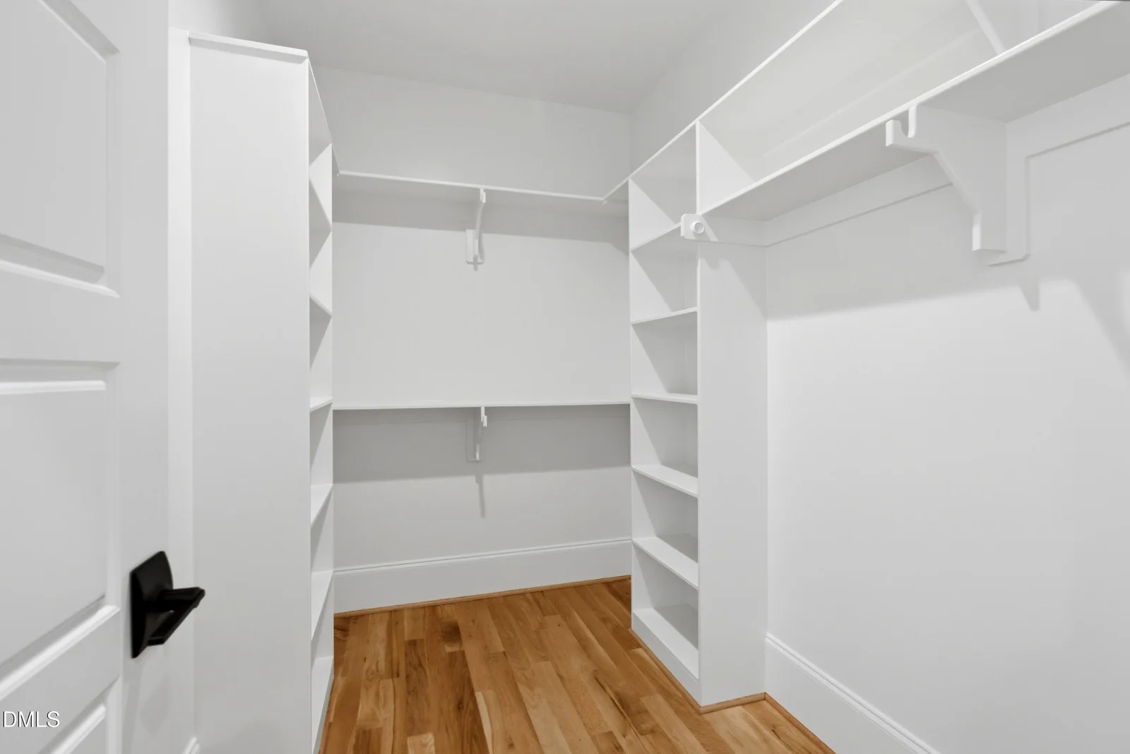 Walk-In Closets