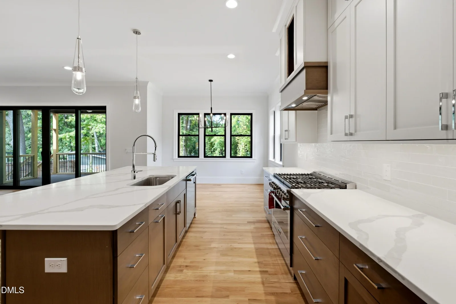 Gourmet Kitchen